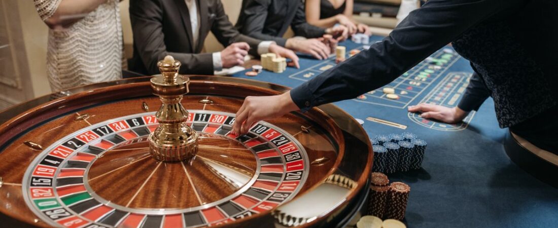 IB8 SGD Iconic21 Live Casino: Premier Real-Time Gaming in Singapore’s City Centre